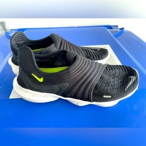 Nike Free Flyknit Running Shoes